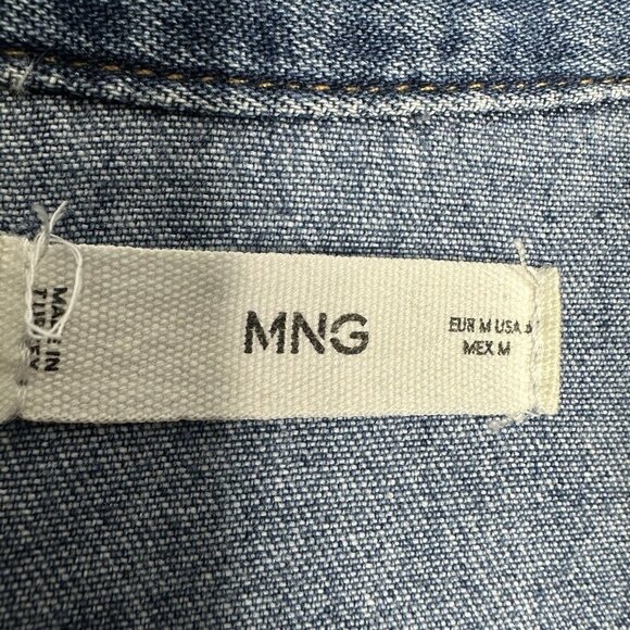 MNG Mango Denim Shirt Size 6 Blue Studded Snap Oversized Boho Western - Picture 9 of 14